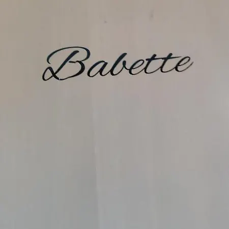 Oda ve Kahvaltı Les Coquelicots - Babette Houdan